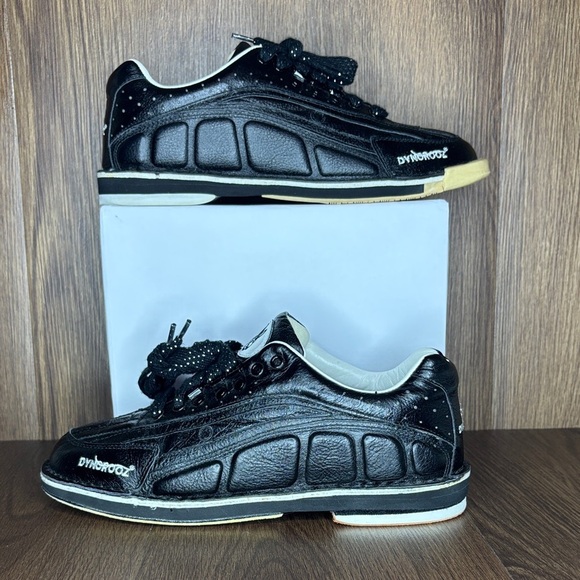 🔥🔥🔥Dynorooz Men's Right-Hand Bowling Shoes in Black Size: 8.5🔥🔥🔥 - Picture 1 of 10
